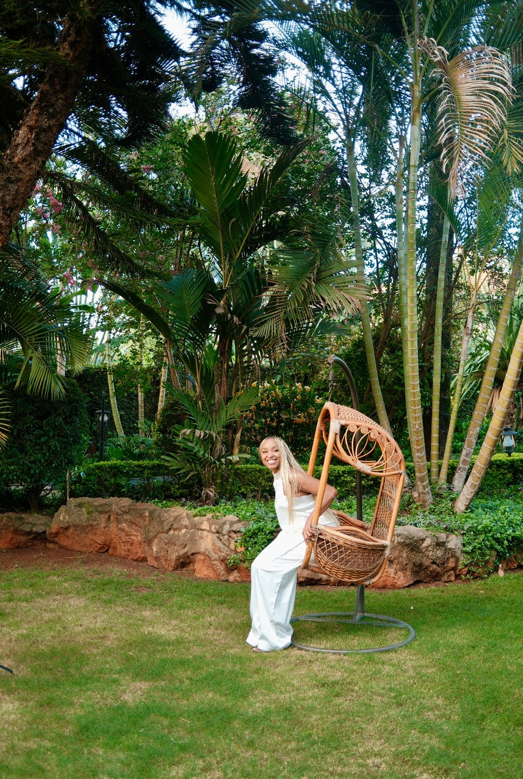 The Ivory Satin Set : Pearl White