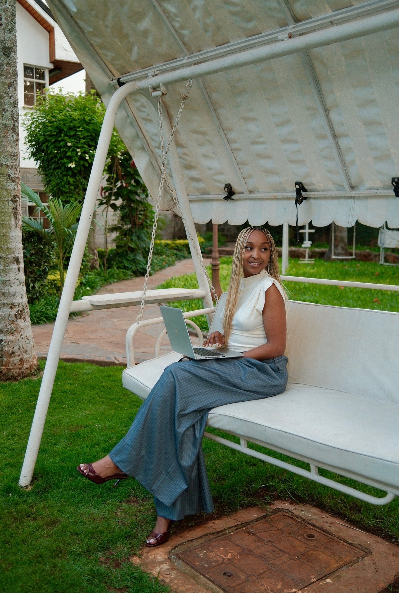 The Kira Pleated Pants : Striped Grey