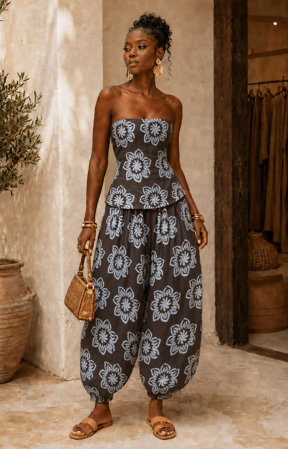 The tanzu set : Ramona