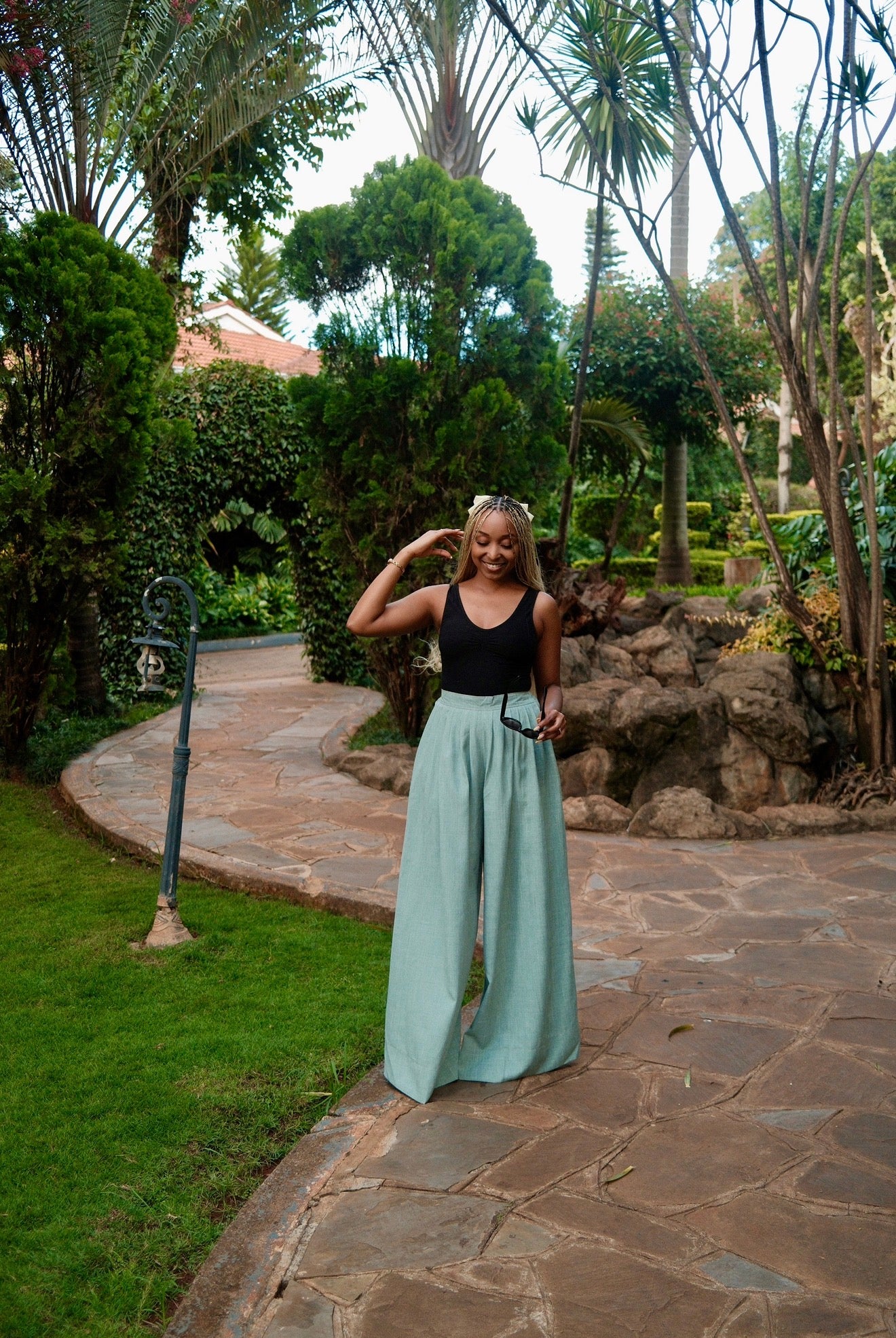 The Kim Linen Pleated Pants : Sage Green