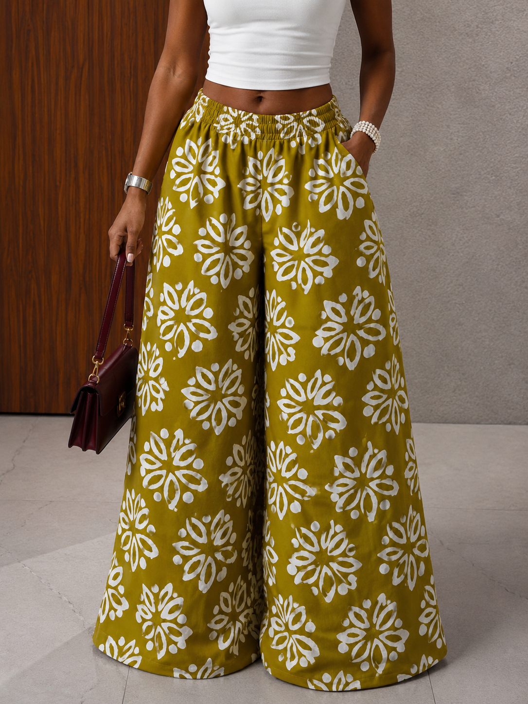 The Nuru pants : Green floral