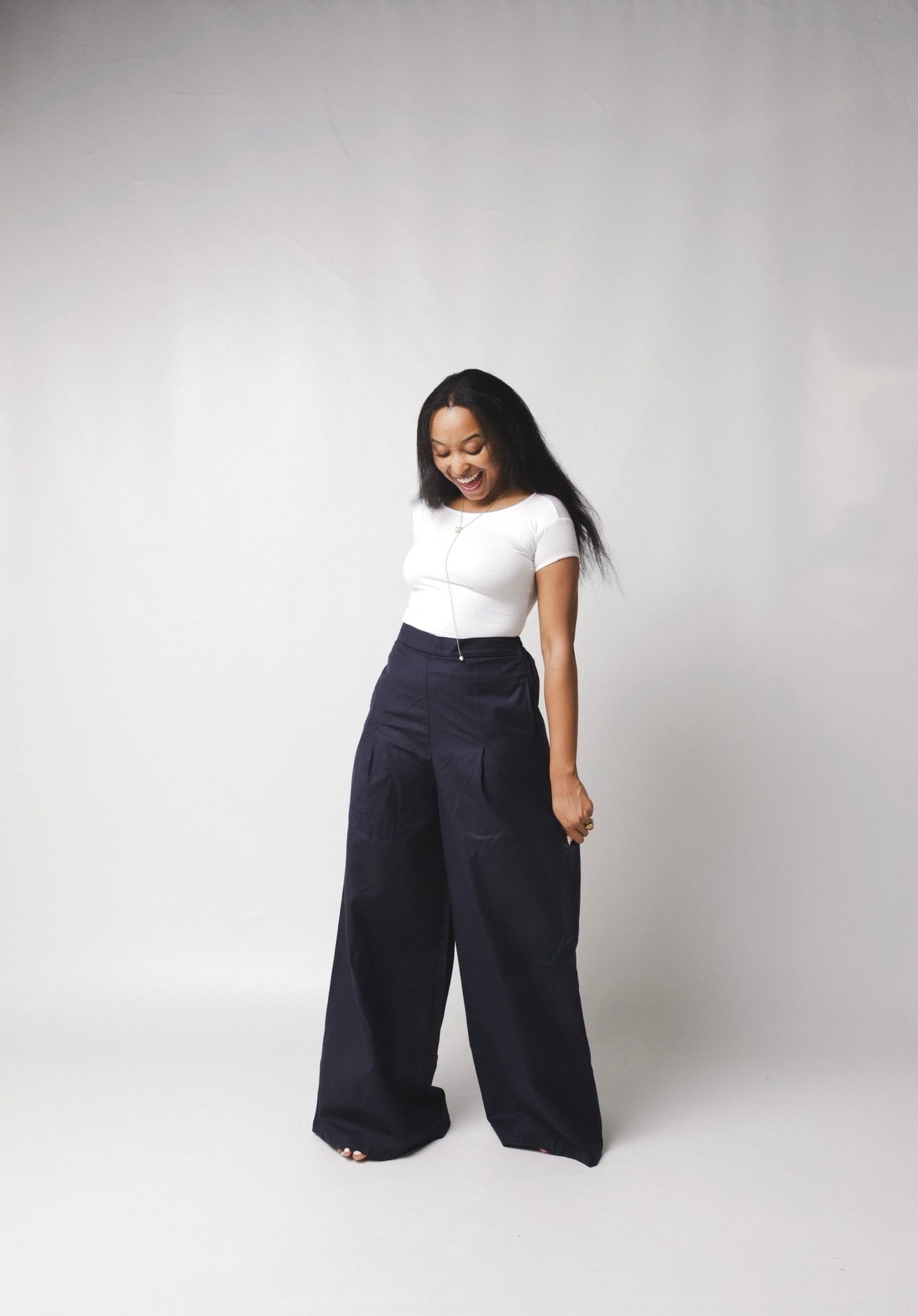 The Slate Pleated Pants : Navy Blue