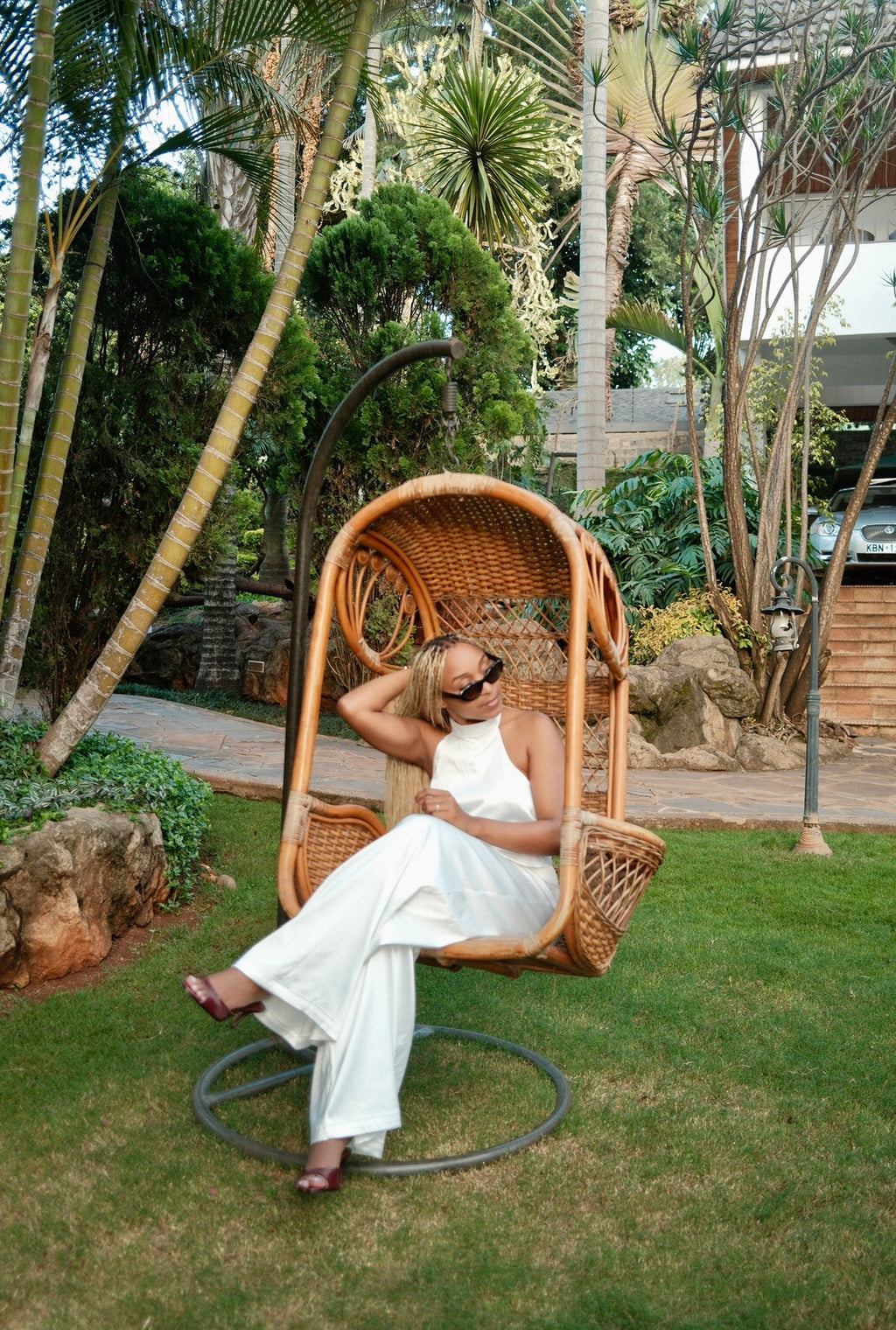 The Ivory Satin Set : Pearl White